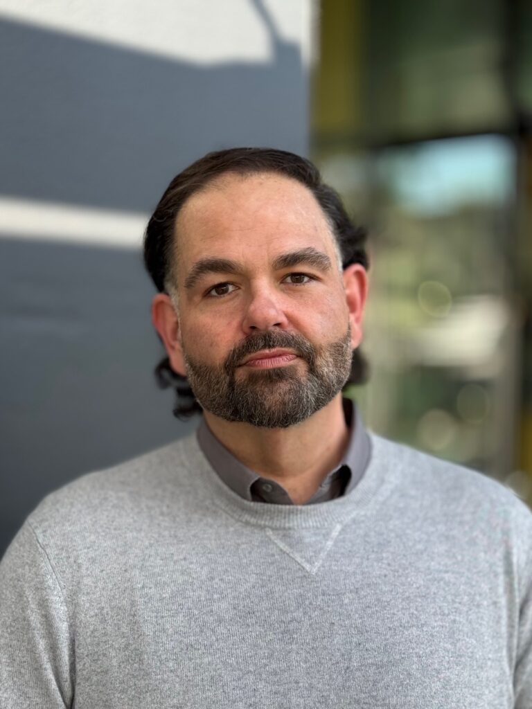 Headshot of Jonathan Reed